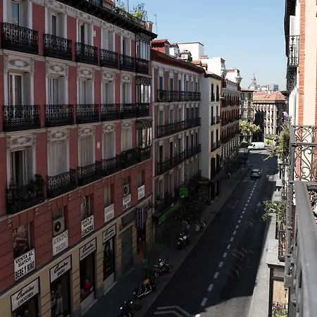 Estudio Plaza Mayor Madrid Exterior photo